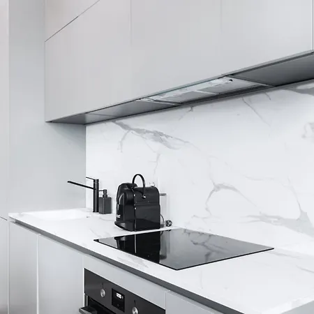 Апартаменты Easylife - Gioello Con Terrazzo Vicino Al Duomo Милан