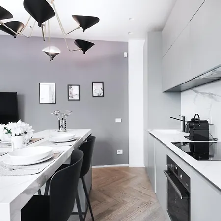 Апартаменты Easylife - Gioello Con Terrazzo Vicino Al Duomo
