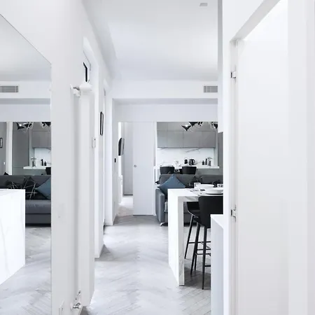 Easylife - Gioello Con Terrazzo Vicino Al Duomo Apartment Milan